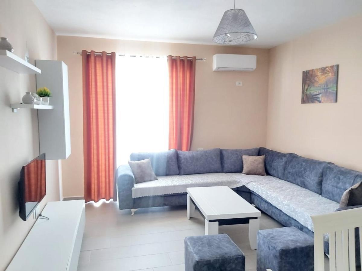 Apartments In Durres Beach Golem (Tirana)